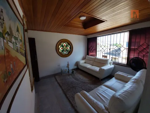 Venta De Local Y Apartamento En Hipodromo