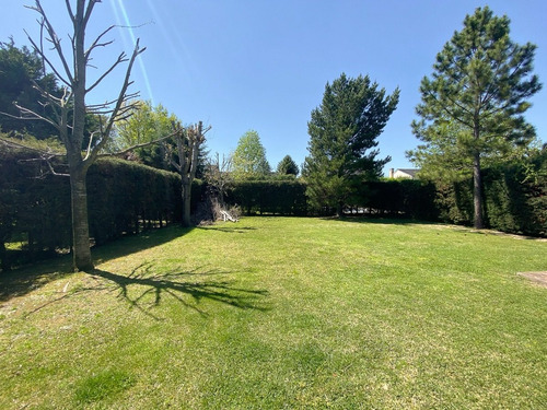 Imagen 8 de 8 de Venta De Casa En Una Planta, El Rocio Canning