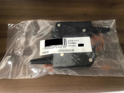 Carcaça Tomada Múltipla 8p Kap Pc08l / Kit 2 Peças - Novo