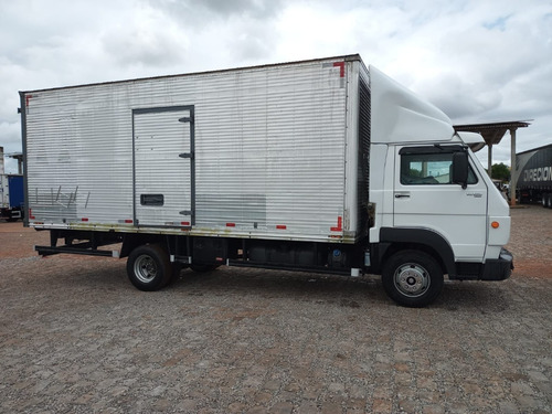 Imagem 3 de 12 de Vw 10160 Bau De Aluminio 2013 Mb Ford 915 8150 1016