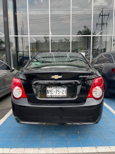Imagen 3 de 13 de Chevrolet Sonic 1.6 Lt Mt 2016