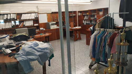 Imagen 5 de 18 de Venta En La Yaguara Fondo De Comercio Textil, Equipos Y Mobiliario Inf. Ms. Fda.varela 0424-1045413