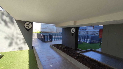 Imagen 15 de 24 de Edificio Alvarez De Toledo- Vista Poniente Piso 8