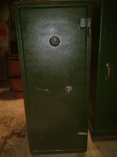Caja Fuerte Antigua Preparada Para Armero.transpato