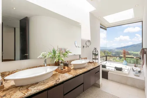 Casa En Venta En Briceño. Cod V5808