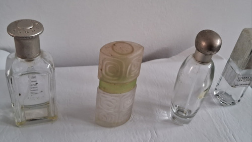 Set De 4 Frascos Para Perfumes. Ideal Para Coleccionistas. (Usado)