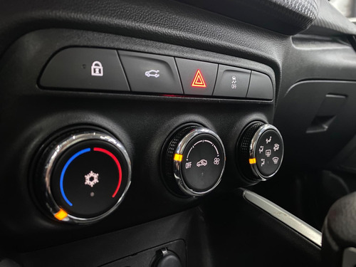 Chevrolet Onix plus Onix Plus Pr Mid