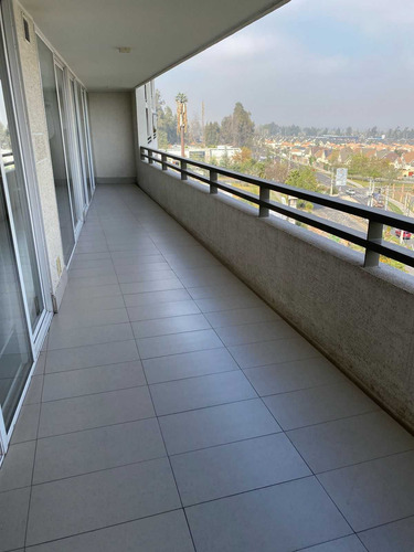Luminoso Y Amplio Depto En Venta En Peñalolen (93198)