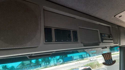 Imagem 13 de 15 de Cavalo 6x2 Completo Volvo Fm 370 2010 Com Ar Trucado