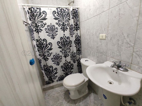 Imagen 13 de 16 de Apartamento Duplex En Venta En La Zona Centro De Maracay Db 23-4810
