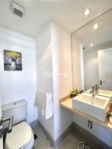 Imagen 15 de 24 de Emerald Apartamento En Venta - 3 Dormitorios + Den- Piscina - Mansa Penthouse Punta Del Este