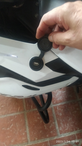 Imagen 19 de 22 de Benelli Trk 502