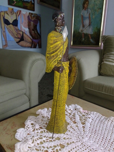 Figura Decoración Guerrero Africano 