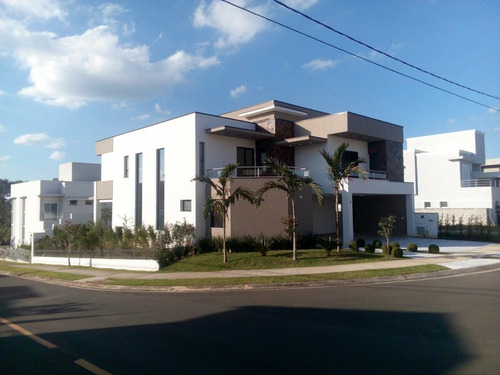 Imagem 15 de 25 de Casa-alto-padrao-para-venda - Ca3308