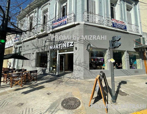 Venta Local En Paternal - Cuadra Altamente Transitada Con Excelente Renta
