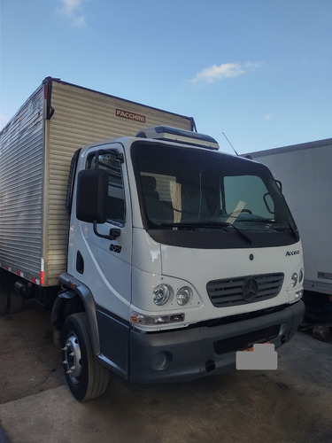 Mercedes Accelo 915 No Chassis 