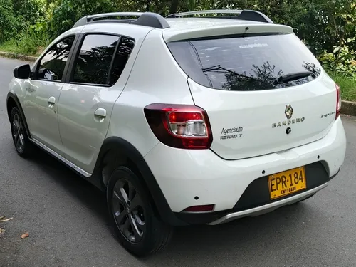 Renault Stepway 1.6 Intense Mecánica