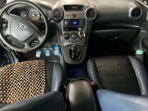 Kia Carens 2.0 Rondo Ex