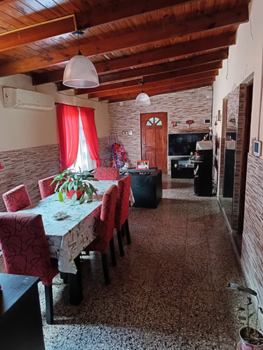 Venta Casa 3 Dormitorios En Berisso Calle 30 Y 169