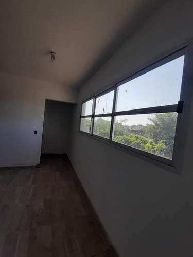 Venta Casa Multifamiliar Patio Garaje I. Casanova