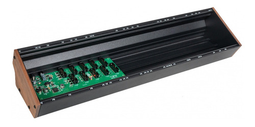 Imagen 2 de 6 de Moog 104 Hp Powered Case Eurorack Audiotecna