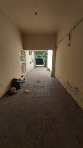Imagen 9 de 14 de B° San Martin - Galpon Con Vivienda - Cordoba