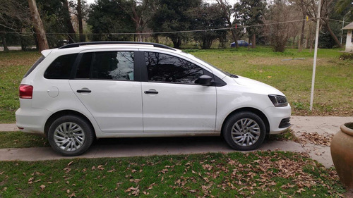 Volkswagen Suran 1.6 Comfortline 101cv 2016