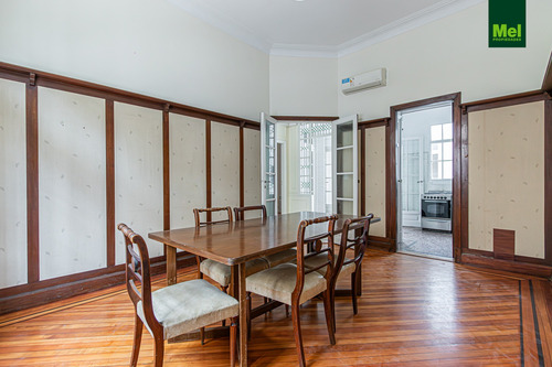 En Hermoso Pasaje Oficinas En Alquiler De 6 Ambientes
