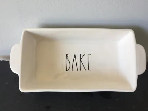 Rae Dunn Bake Plat9 5