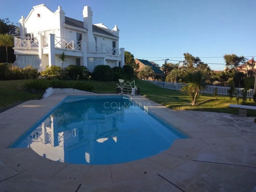 Imagen 22 de 22 de Casa De Tres Dormitorios Con Piscina En Alquiler En Manantiales