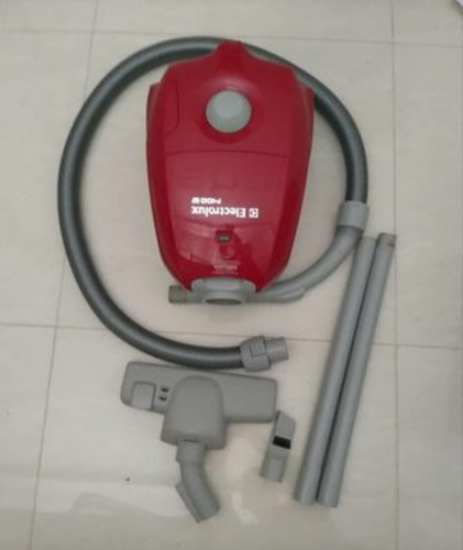 Aspiradora Electrolux 1400w.