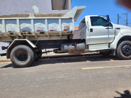F-12000 Caçamba Basculante 2003