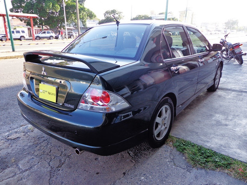 Imagen 3 de 10 de Mitsubishi Lancer Touring 2013 2.0 Sincrónico