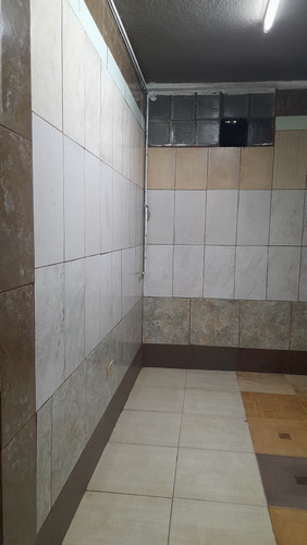 Local Comercial En Venta La Delicia