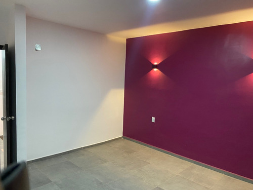 Imagen 4 de 17 de Casa 2 Plantas 2 Recamaras En Zona Residencial Fracc Toscana A 5min De Plazas Universidades, A 15 Min Del Aeropuerto Y A 30 Min De La Playa, Acceso Controlado 24hrs Zona Sur De Tapachula, Chiapas