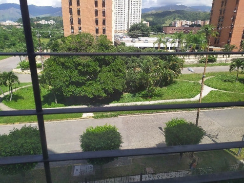 Imagen 12 de 13 de Apartamento En Res. Caril, Lema-617