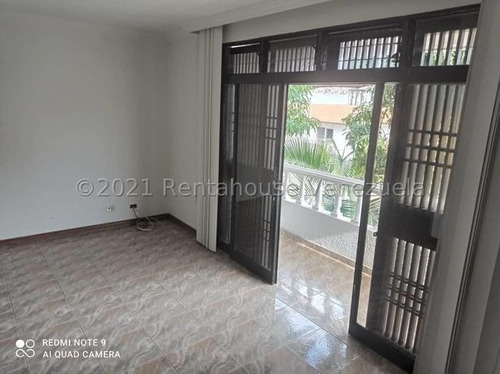 Imagen 12 de 19 de Casa En Venta En El Marques 21-11872 Gustavo Nieves 0412 6057058
