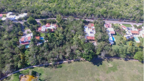 Venta De Lote Residencial En La Ceiba, Mérida, Yucatán  