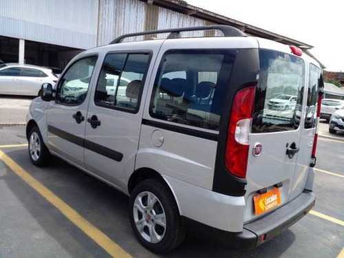 Imagem 6 de 9 de Fiat Doblò 1.8 Mpi Essence 7l 16v Flex 4p Manual
