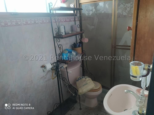 Imagen 9 de 30 de Casa En Venta En Ribereña Cabudare Lara 0-4-2-4-5-9-3-7-5-4-2 Cercano A La Fermín Toro