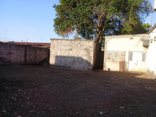 Imagen 7 de 16 de Galpon Sobre Terreno Centrico Mejoras Para Vivienda