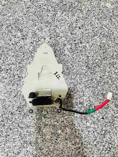 Imagen 3 de 4 de Yamaha R6 2008-2016 Stop Original Oem