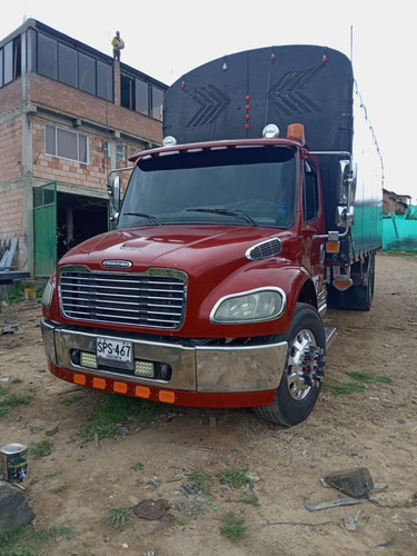 Freightliner M2