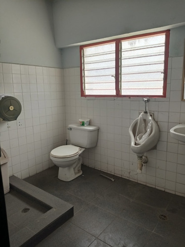 Imagen 6 de 17 de Galpón En Venta
