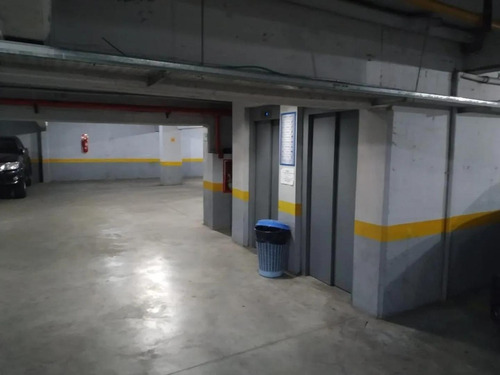 Imagen 10 de 11 de Cochera En Venta En Quilmes