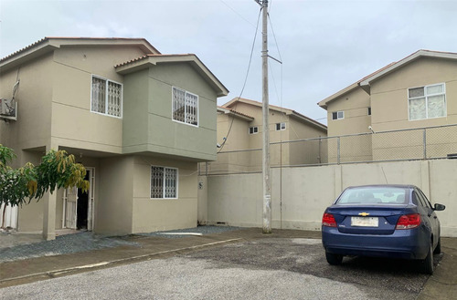 Imagen 2 de 11 de Se Vende Casa Urbanización Villa Bonita