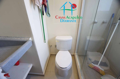 Imagen 19 de 30 de Cad Pacífico Diamante Vela 102. Terraza Con Vistas A Los Jardines Y Albercas