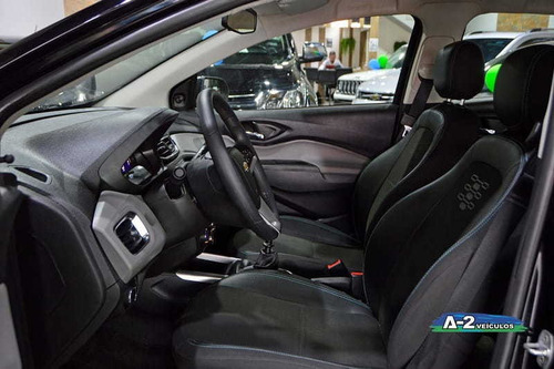 Imagem 3 de 11 de Chevrolet Onix 1.0 Lt 8v Flex 4p Manual 2019