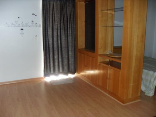 Imagem 2 de 9 de Apartamento Para Venda Em Curitiba, Centro, 1 Dormitório, 1 Banheiro - 303_2-450135