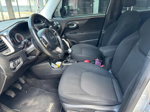Jeep Renegade 1.8 Sport Plus